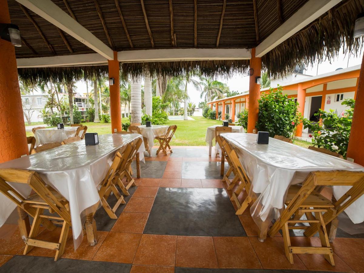 Hotel Y Restaurant Casa Del Mar Costa Esmeralda Extérieur photo